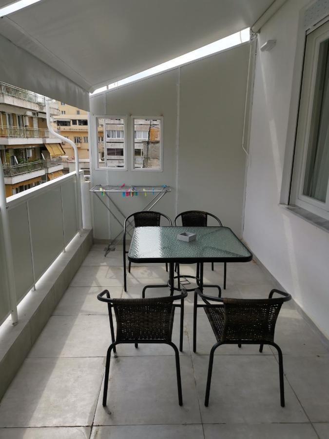 Skg Central Deluxe Studios Tesalonika Bagian luar foto